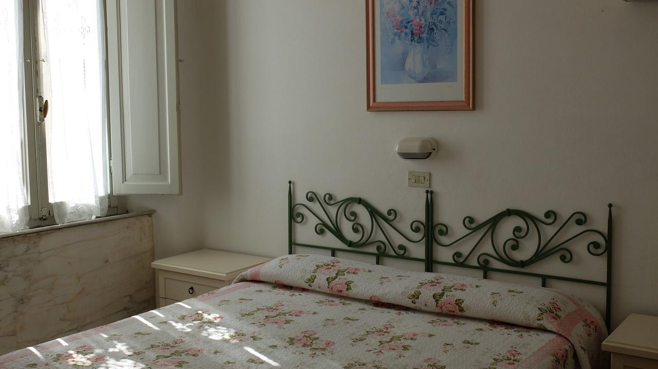 Villa La Fonte Marina di Pietrasanta Cameră foto